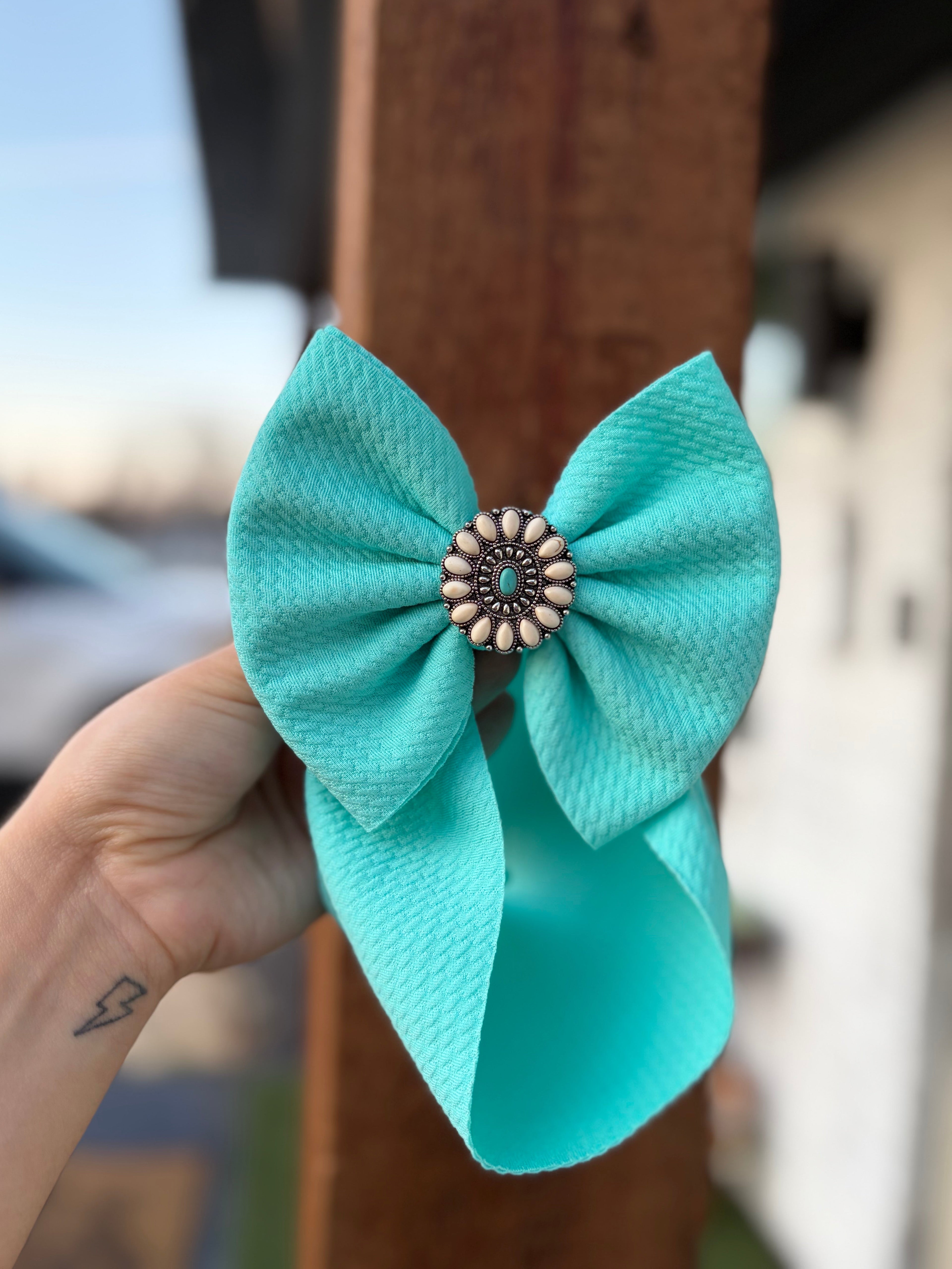 Bright Turquoise (CHARM SOLD SEPARATELY)